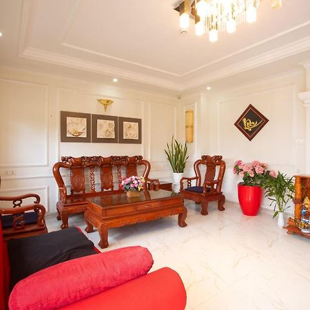 California Hotel Ho Chi Minh-stad Buitenkant foto