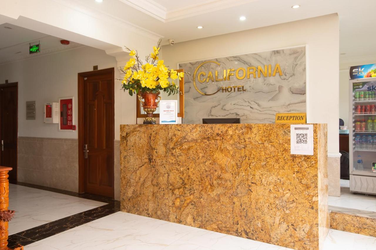 California Hotel Ho Chi Minh-stad Buitenkant foto
