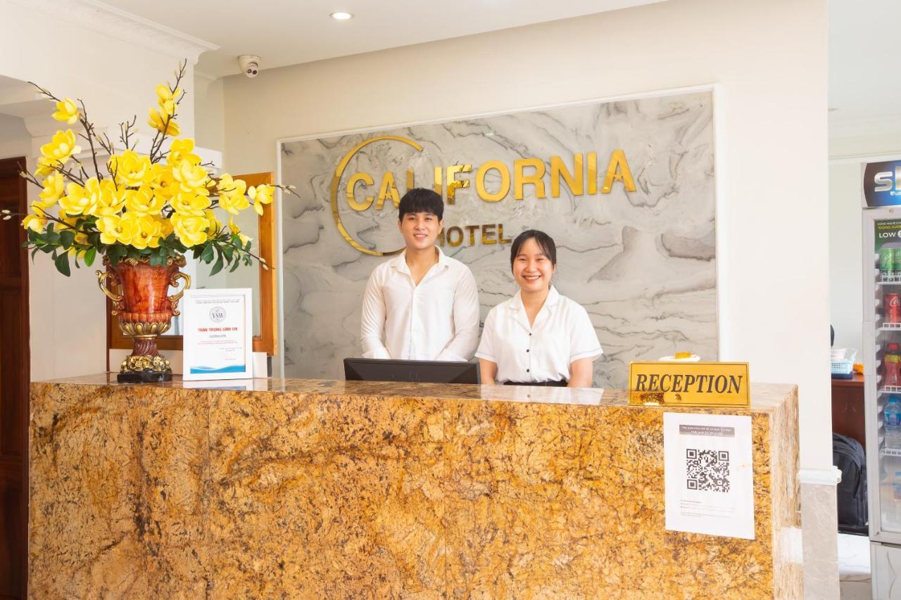California Hotel Ho Chi Minh-stad Buitenkant foto