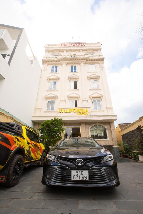California Hotel Ho Chi Minh-stad Buitenkant foto