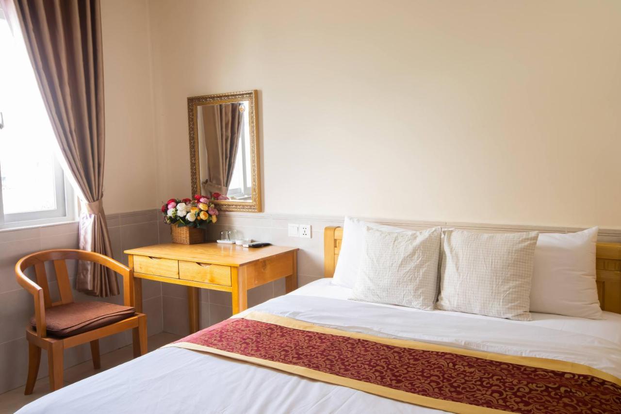 California Hotel Ho Chi Minh-stad Buitenkant foto